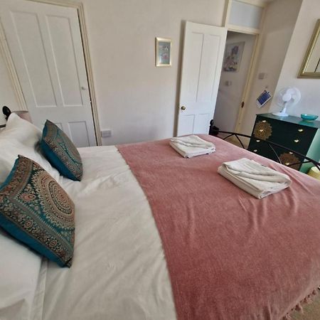 Magdala Cottage -Village Location- Dog Friendly Broadstairs Eksteriør billede