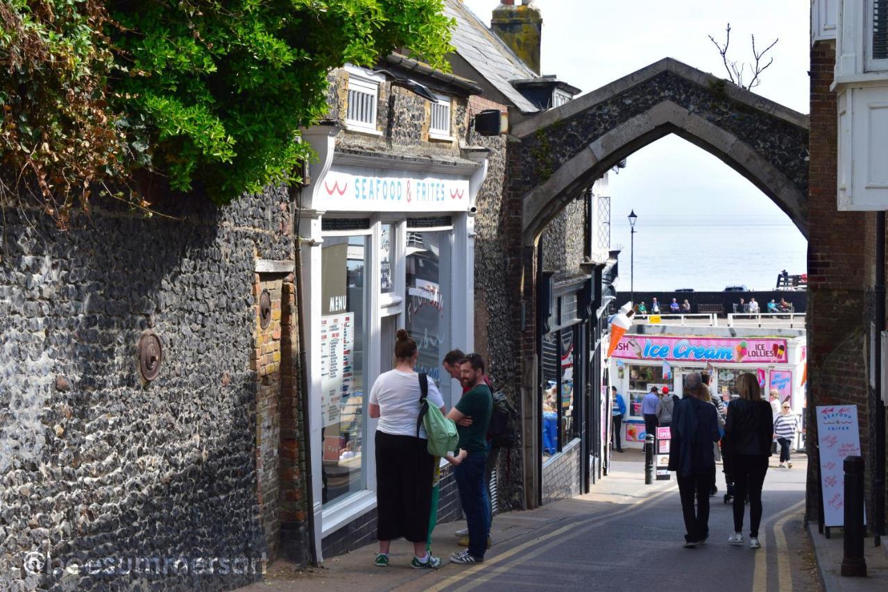 Magdala Cottage -Village Location- Dog Friendly Broadstairs Eksteriør billede